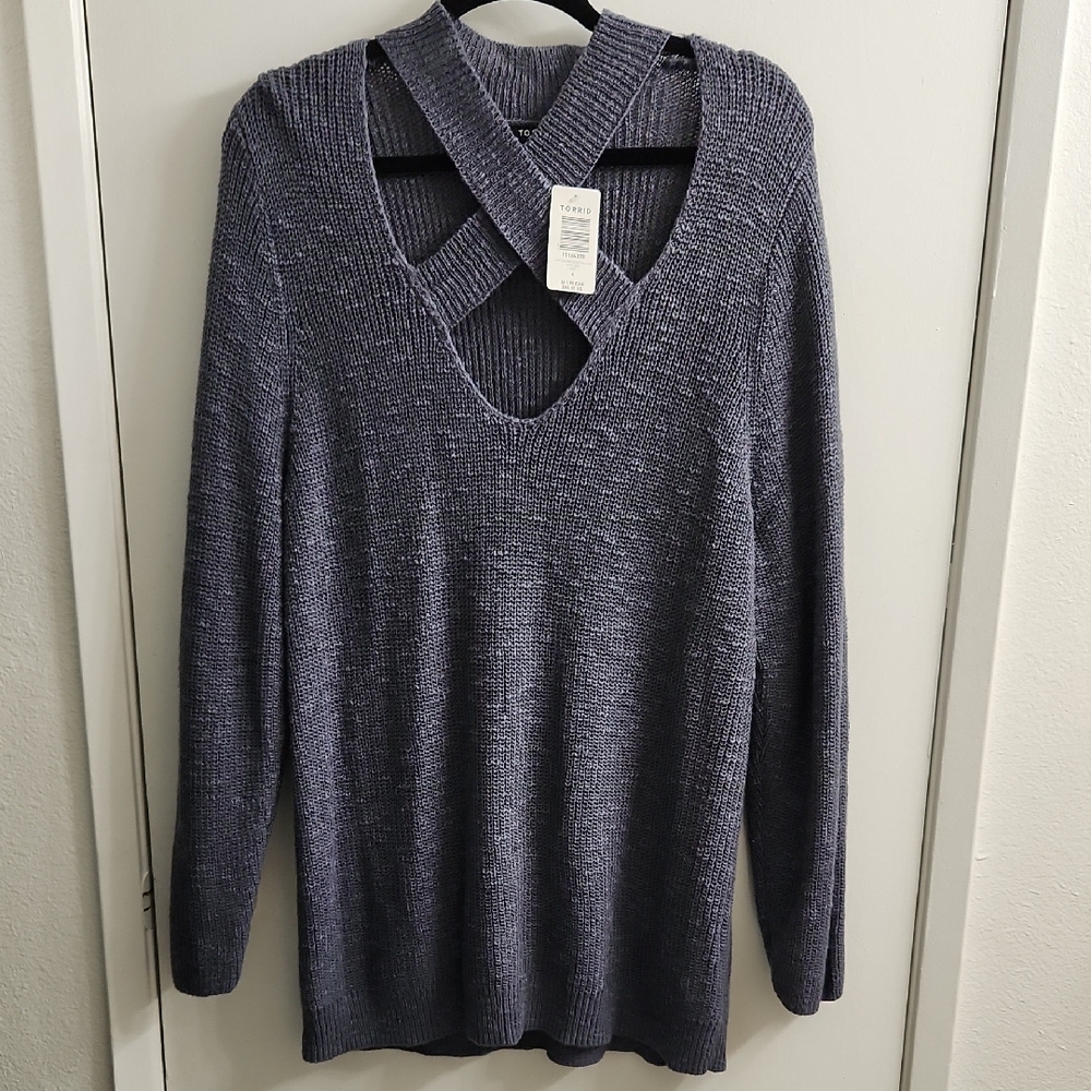 Torrid Heather Gray V-Neck Sweater with Cross-Back